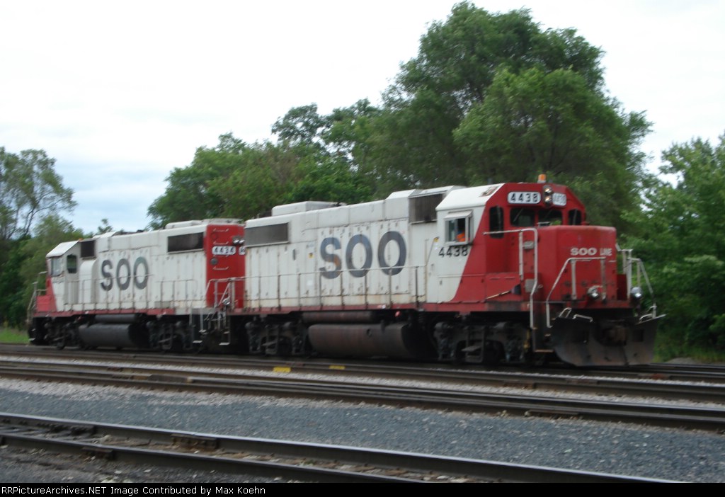 SOO 4438